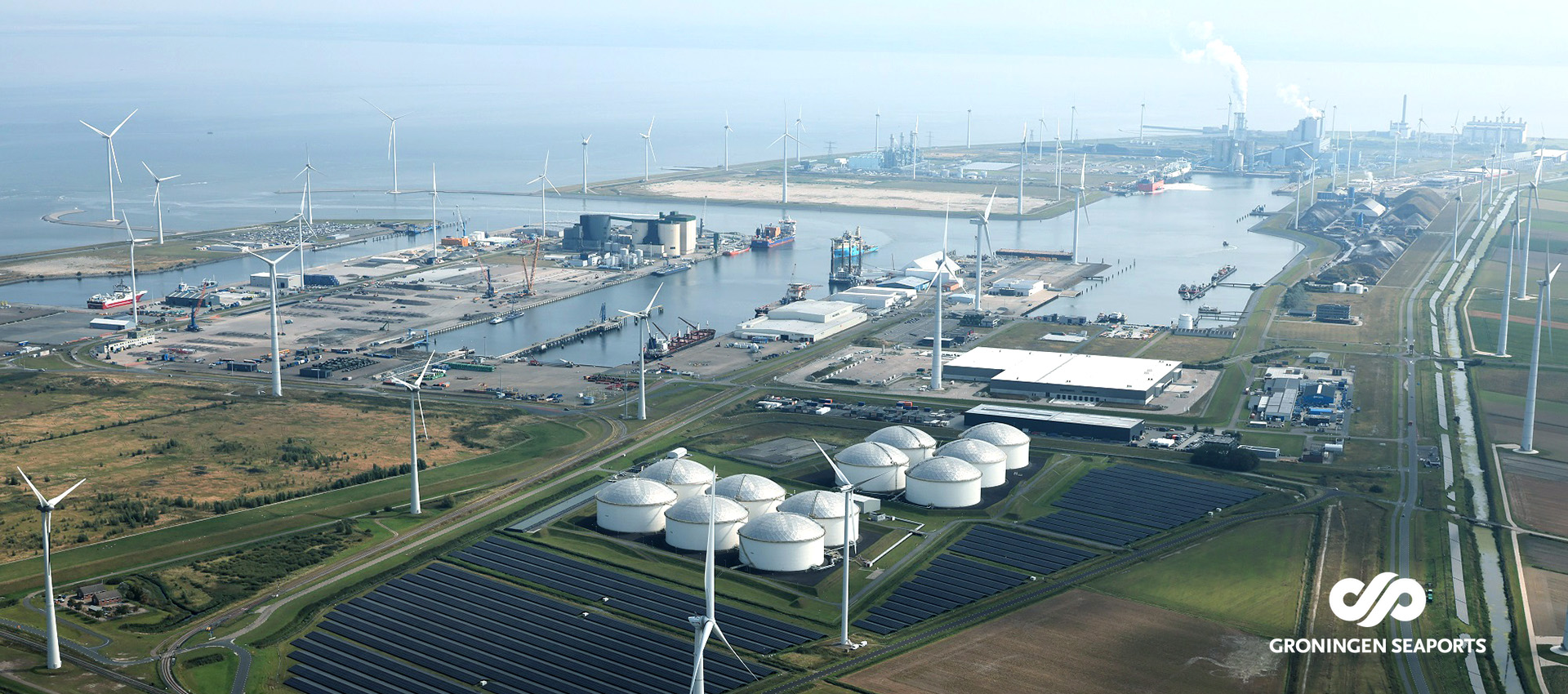 Eemshaven Seaports Groningen, Bakker&Spees