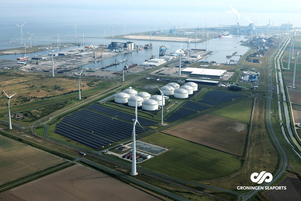 Eemshaven Groningen Seaports, Bakker&Spees